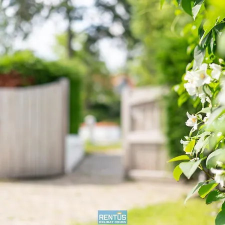 De Mus - House With Enclosed Garden For 9 People * Nieuwpoort