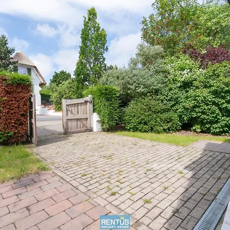 Villa De Mus - House With Enclosed Garden For 9 People Nieuwpoort