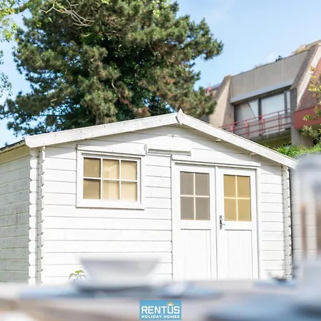 De Mus - House With Enclosed Garden For 9 People